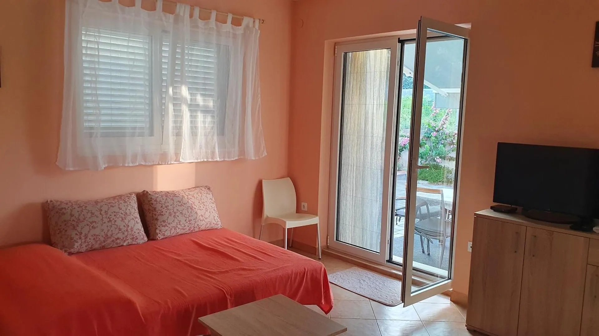 Cosy Family Apartment Biograd Na Moru 0*,  Croatia